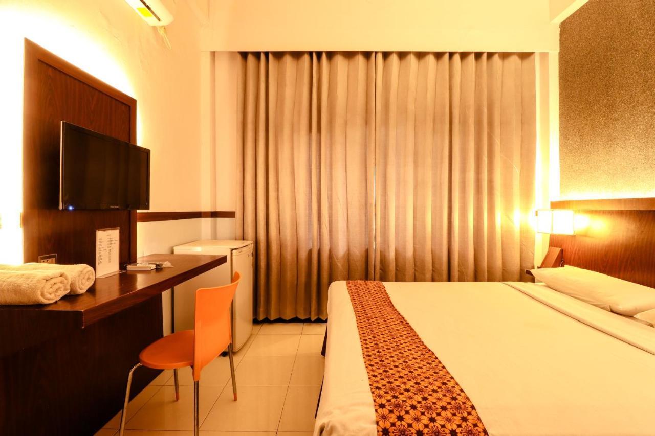 Hotel Jawa Σουραμπάγια Εξωτερικό φωτογραφία