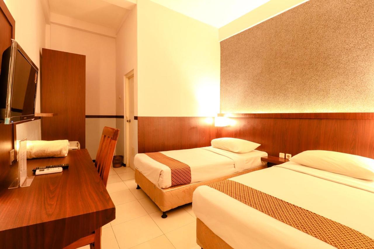 Hotel Jawa Σουραμπάγια Εξωτερικό φωτογραφία
