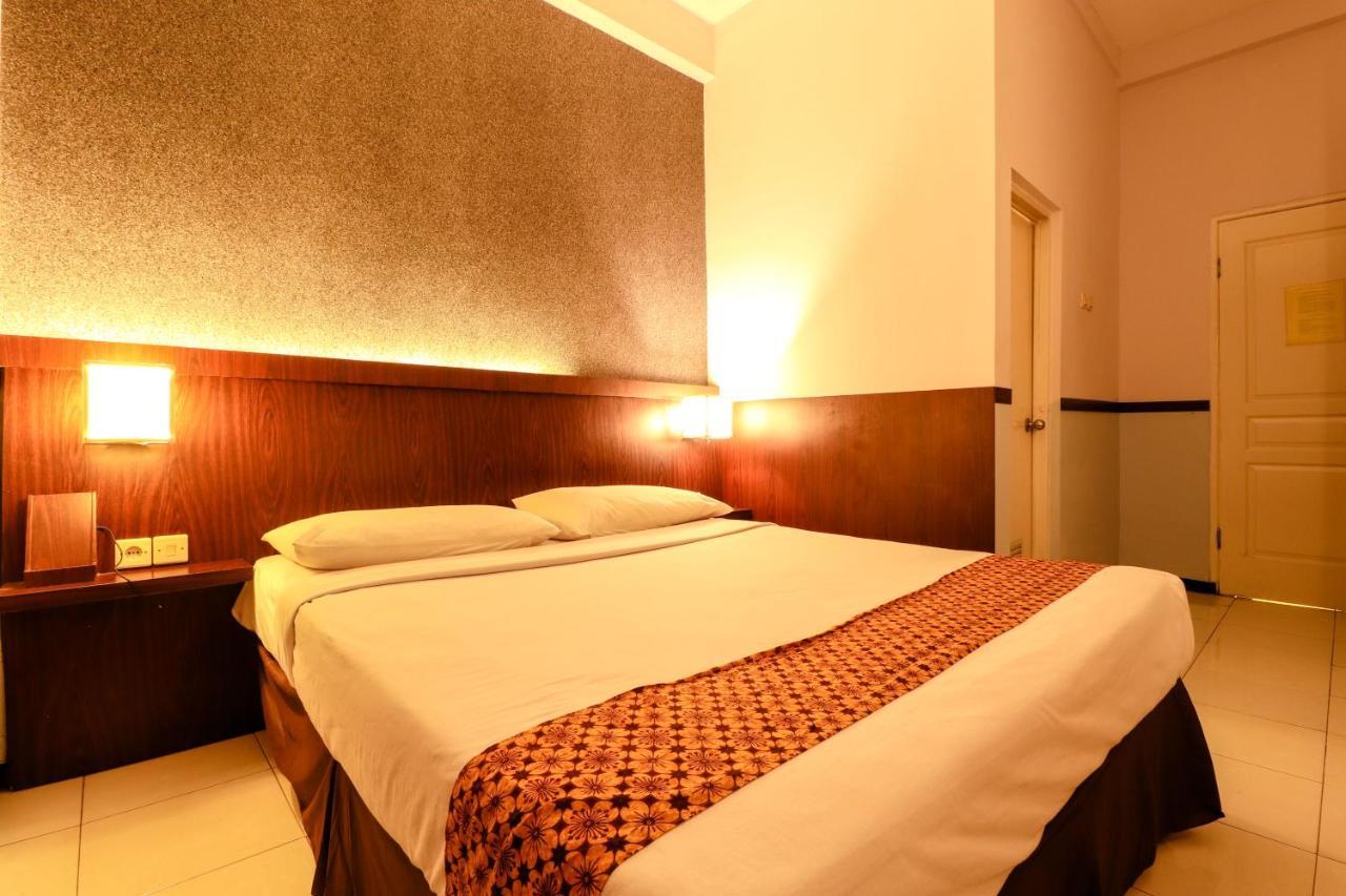 Hotel Jawa Σουραμπάγια Εξωτερικό φωτογραφία
